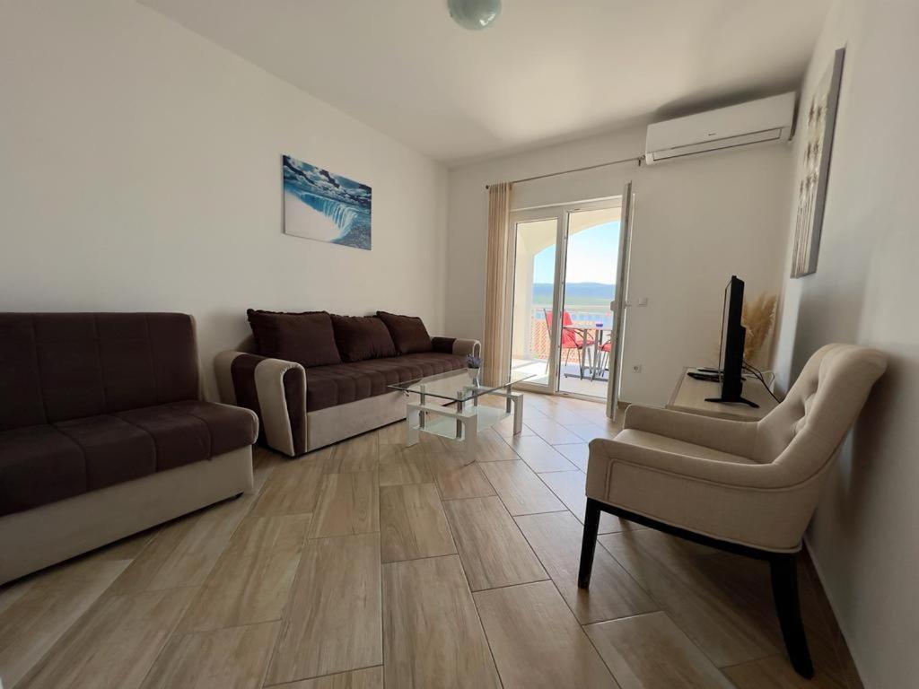 Apartments Obad 内乌姆 外观 照片